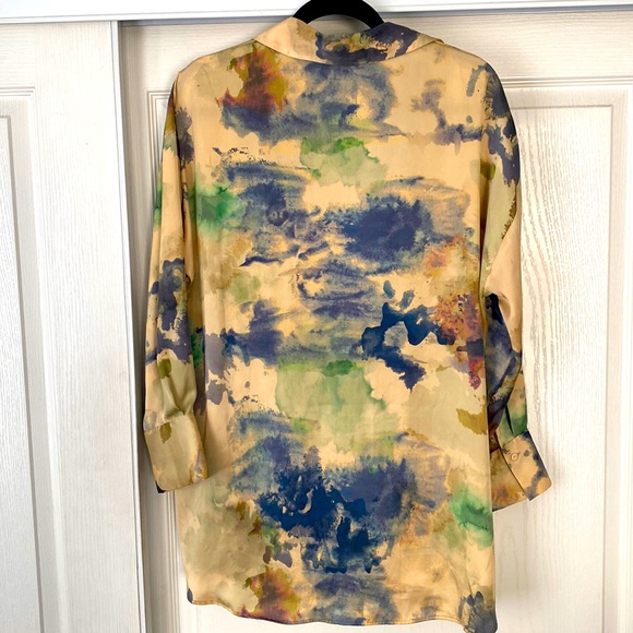 Zara blouse - Picture 3 of 5